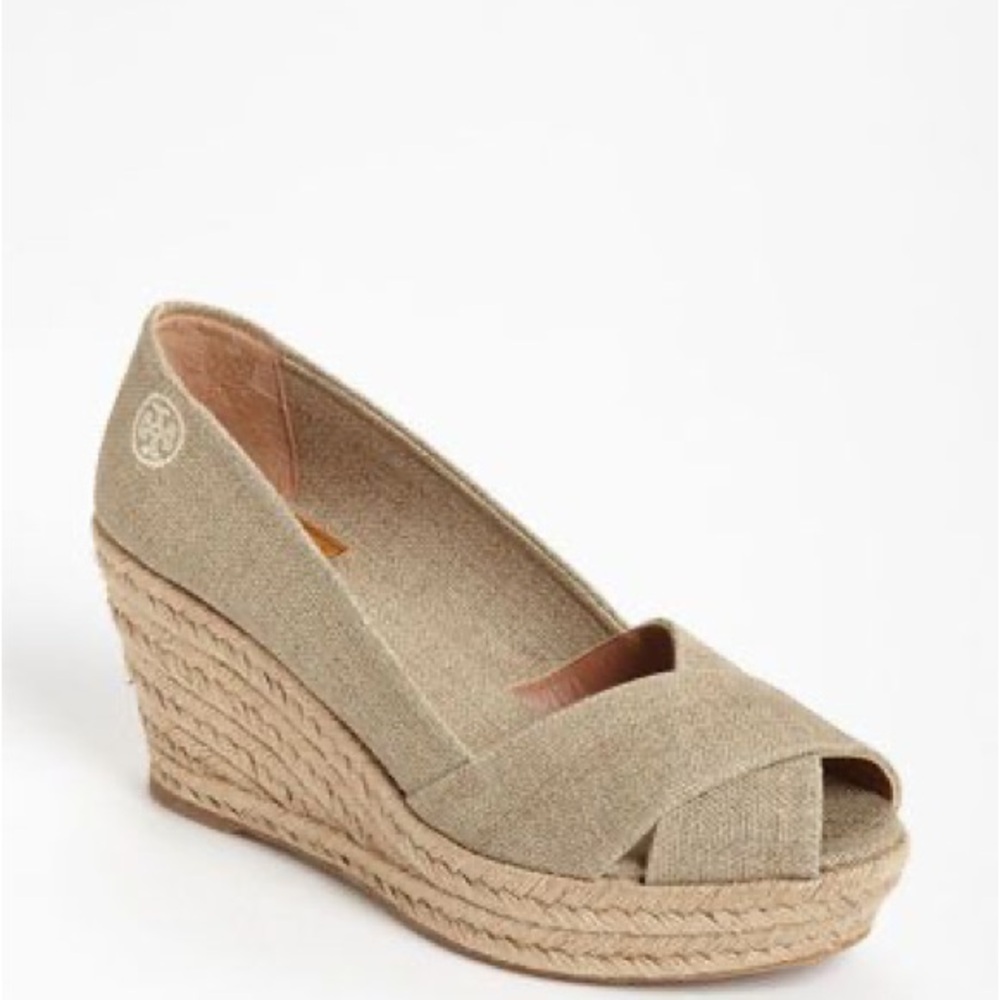 Tory Burch Filipa Espadrille Wedge in Tan size 7.5